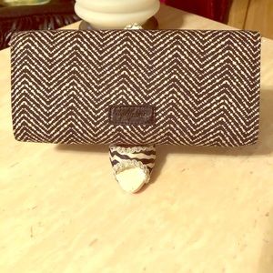 Thirty-one wallet